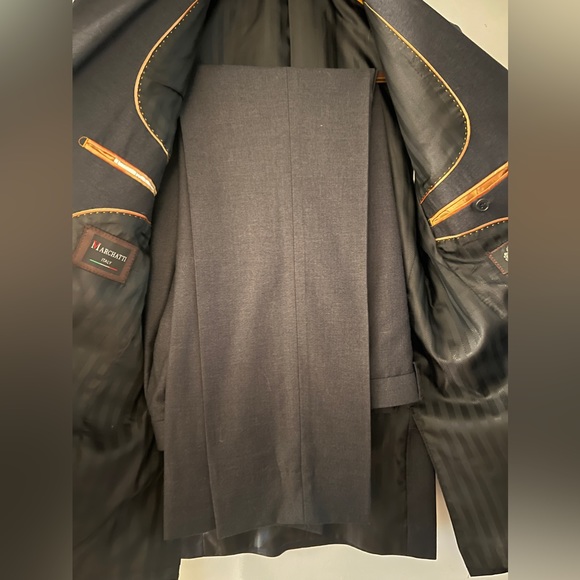 Black man’s suit- Marchattis - Picture 3 of 5